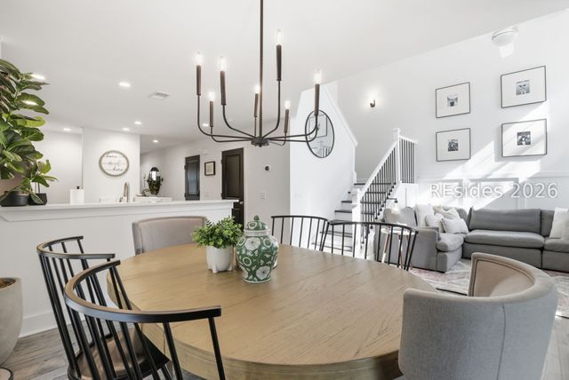 6 Old Stoney Ln, Hilton Head Island, SC 29926