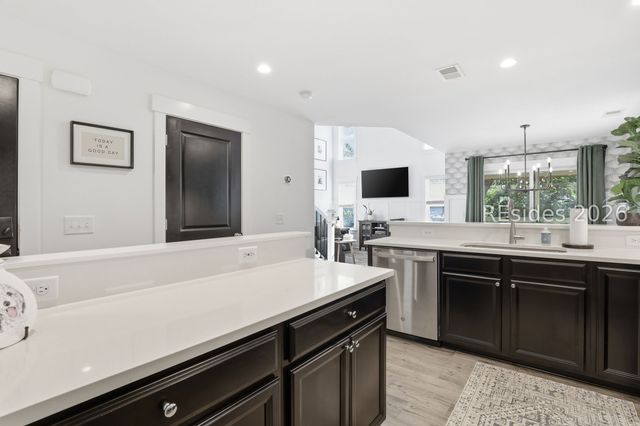 6 Old Stoney Ln, Hilton Head Island, SC 29926