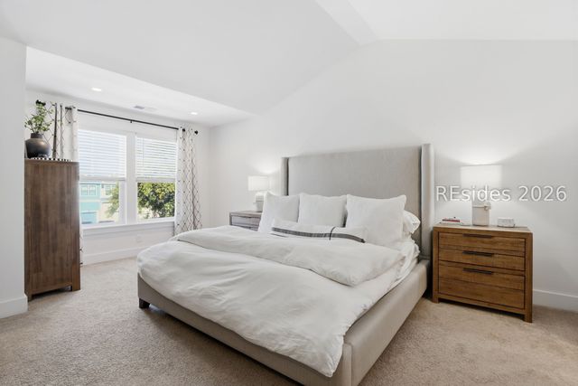 6 Old Stoney Ln, Hilton Head Island, SC 29926