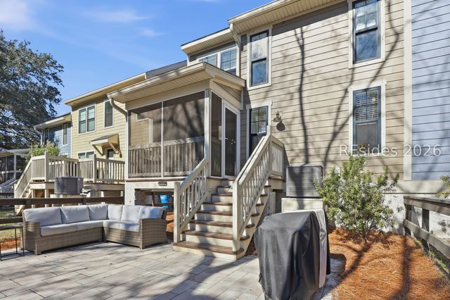 6 Old Stoney Ln, Hilton Head Island, SC 29926