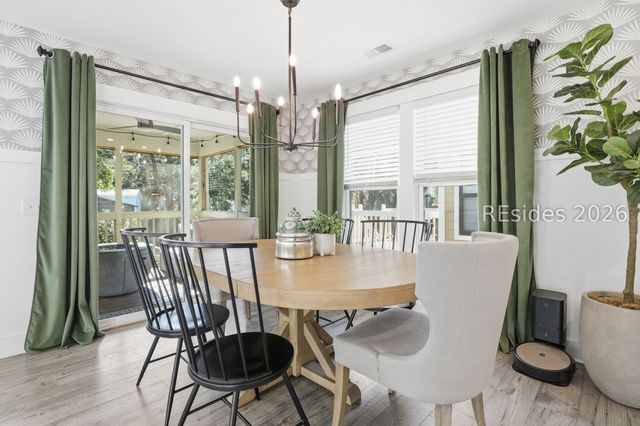 6 Old Stoney Ln, Hilton Head Island, SC 29926