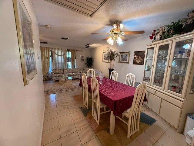 3700 NW 82nd Avenue, Coral Springs, FL 33065