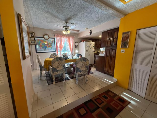 3700 NW 82nd Avenue, Coral Springs, FL 33065