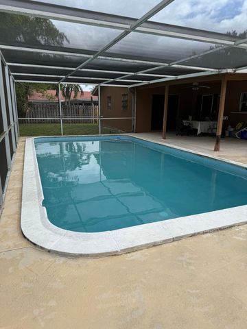 3700 NW 82nd Avenue, Coral Springs, FL 33065