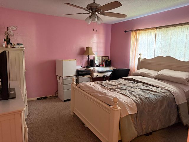 3700 NW 82nd Avenue, Coral Springs, FL 33065