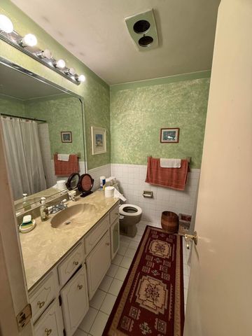 3700 NW 82nd Avenue, Coral Springs, FL 33065