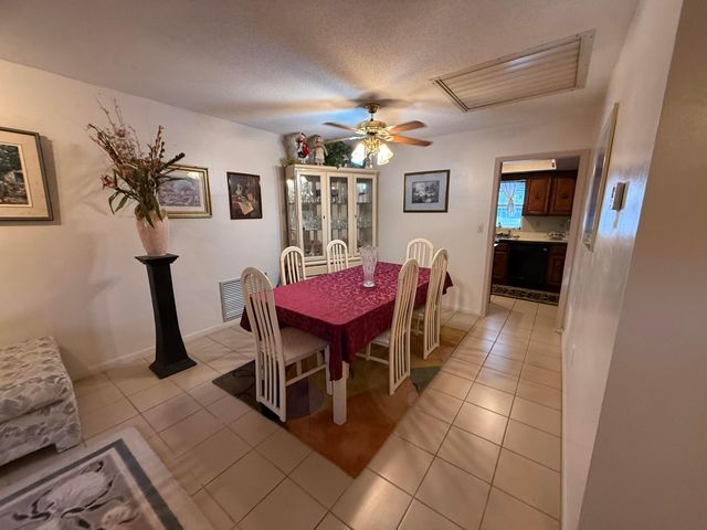3700 NW 82nd Avenue, Coral Springs, FL 33065