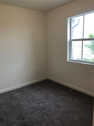 2610 SE 13th St, Homestead, FL 33035