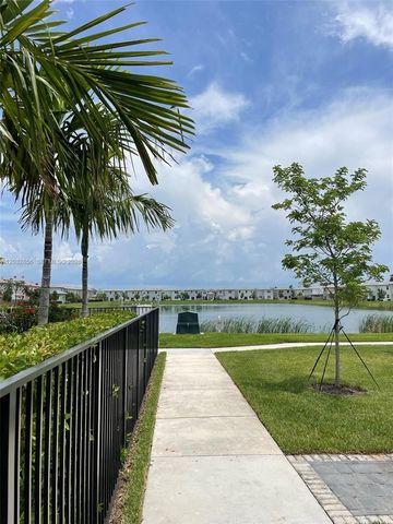 2610 SE 13th St, Homestead, FL 33035