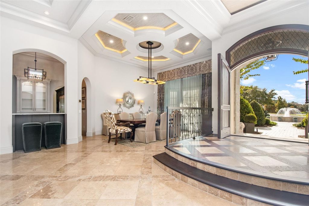 Image 11 of property listing at 9349 TIBET POINTE CIRCLE, Windermere, FL 34786