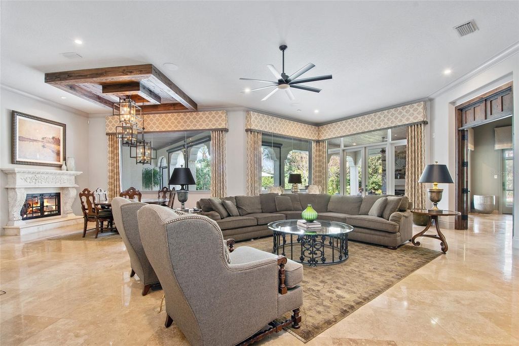 Image 22 of property listing at 9349 TIBET POINTE CIRCLE, Windermere, FL 34786