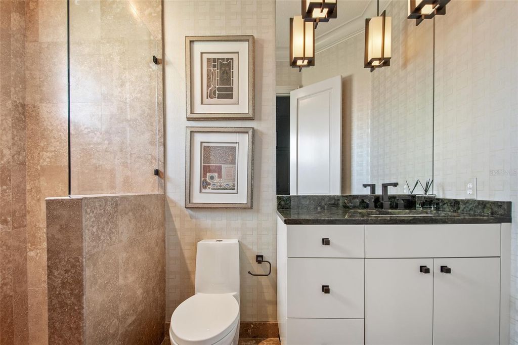 Image 49 of property listing at 9349 TIBET POINTE CIRCLE, Windermere, FL 34786