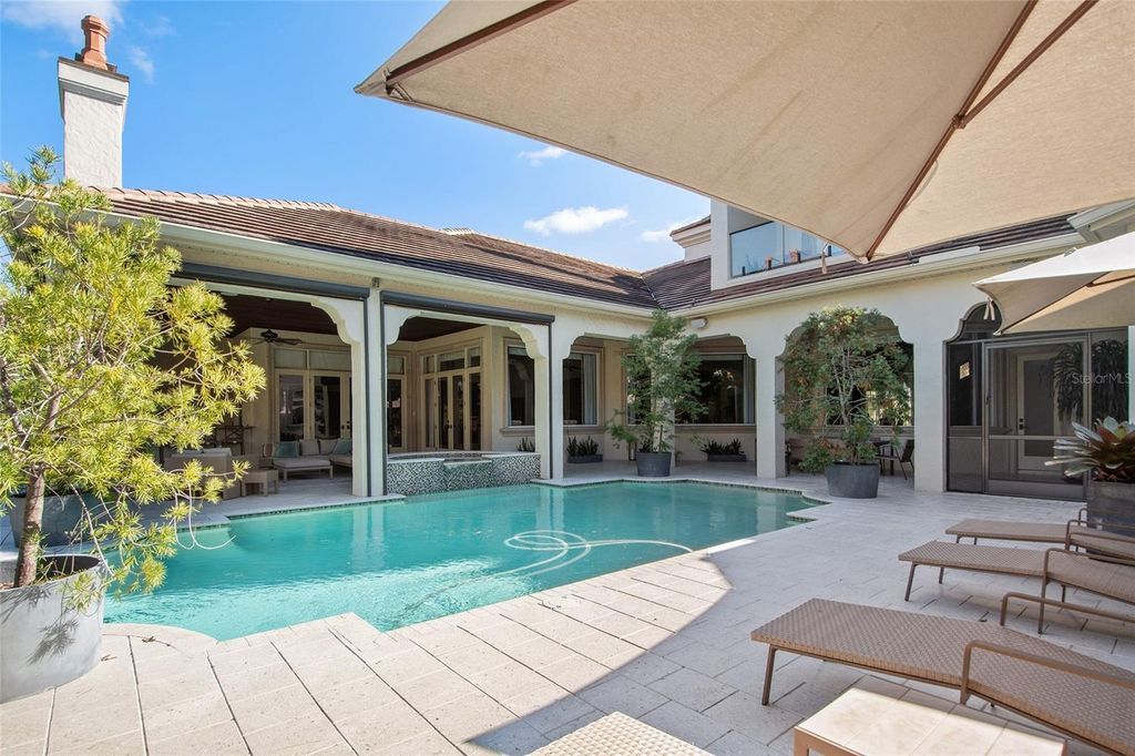 Image 53 of property listing at 9349 TIBET POINTE CIRCLE, Windermere, FL 34786