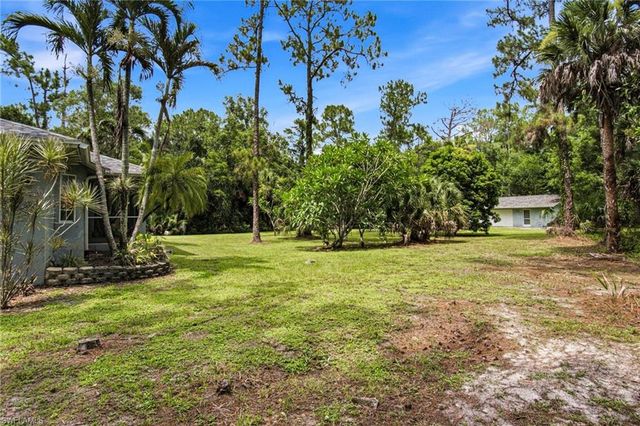 330 Wilson BLVD S, Naples, FL 34117