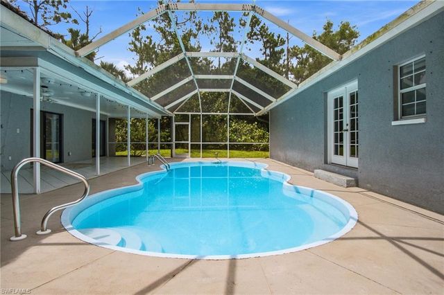 330 Wilson BLVD S, Naples, FL 34117
