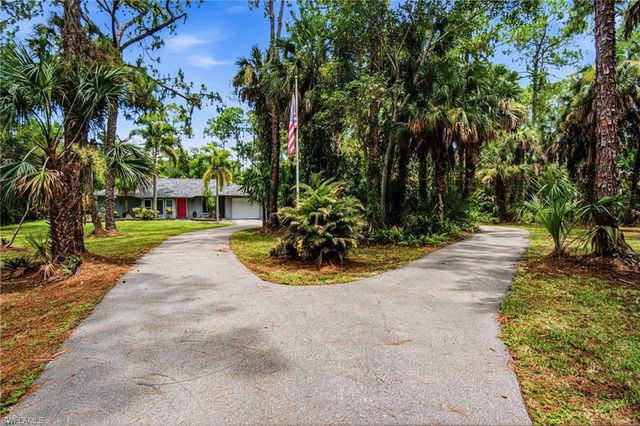330 Wilson BLVD S, Naples, FL 34117