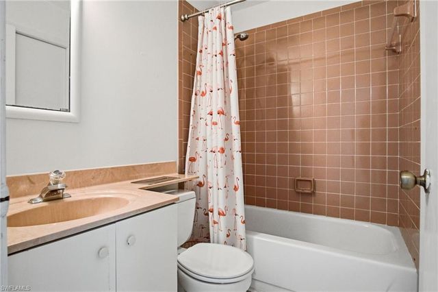 330 Wilson BLVD S, Naples, FL 34117