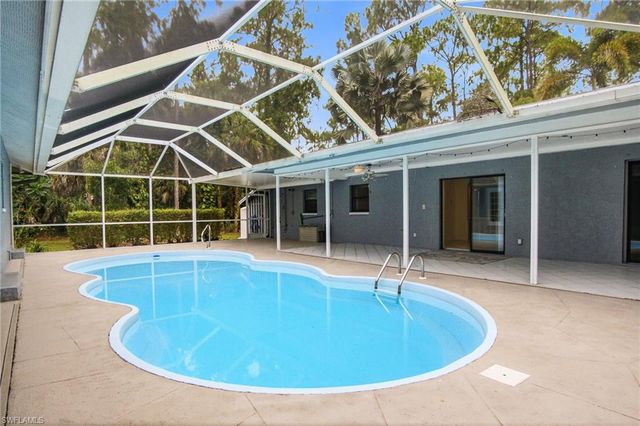 330 Wilson BLVD S, Naples, FL 34117
