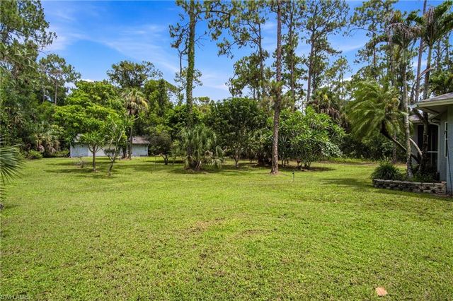 330 Wilson BLVD S, Naples, FL 34117