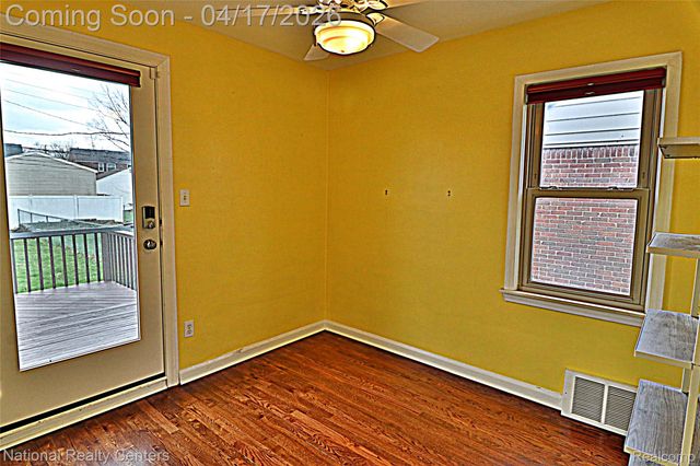 486 University Street, Ferndale, MI 48220