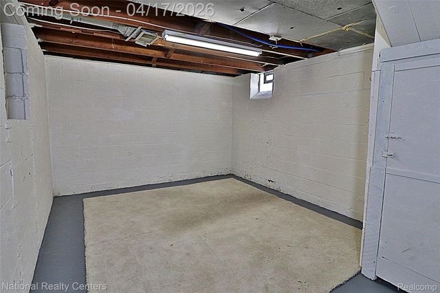 486 University Street, Ferndale, MI 48220