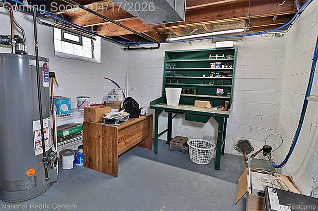 486 University Street, Ferndale, MI 48220