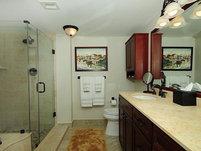 4200 N N Ocean Drive Drive 2-101, Riviera Beach, FL 33404