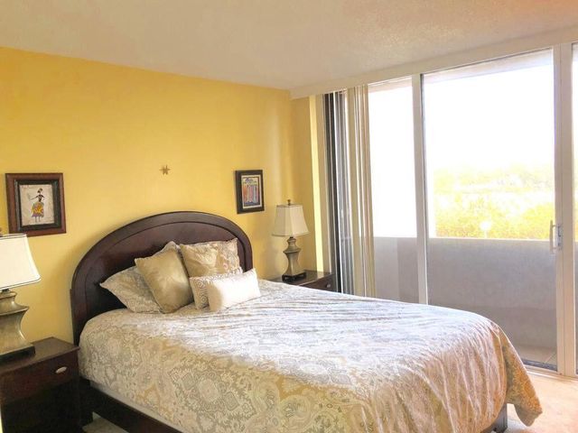 4200 N N Ocean Drive Drive 2-101, Riviera Beach, FL 33404