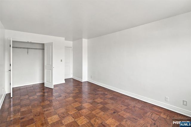 500 Central Avenue 514, Union City, NJ 07087