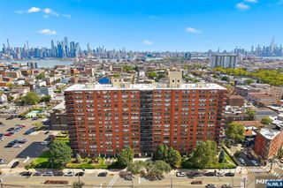 500 Central Avenue 514, Union City, NJ 07087