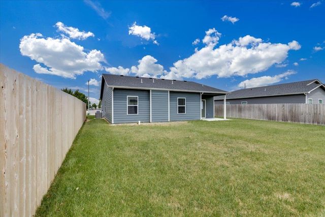 9505 E Creed St, Wichita, KS 67210