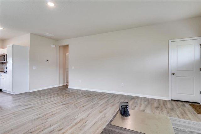 9505 E Creed St, Wichita, KS 67210