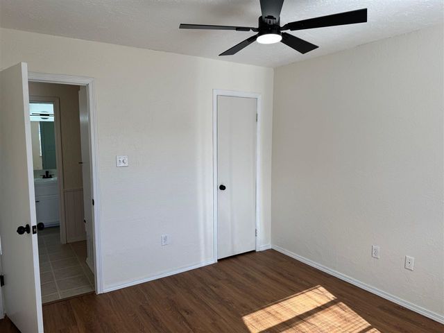 7610 NW Kingsbury Ave, Lawton, OK 73505