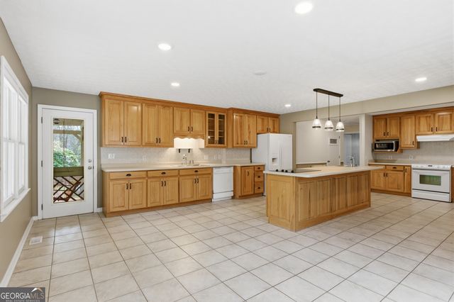 276 Bent Oak Drive, Cornelia, GA 30531