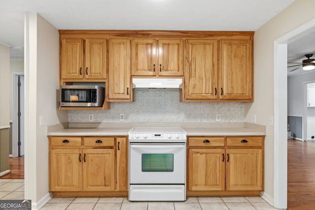 276 Bent Oak Drive, Cornelia, GA 30531