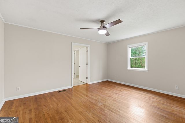 276 Bent Oak Drive, Cornelia, GA 30531