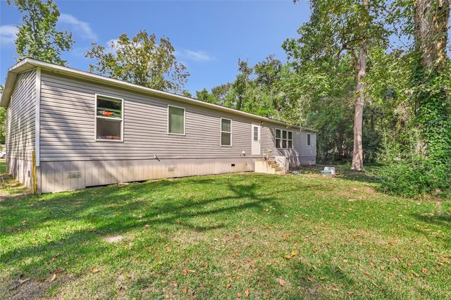 376 County Road 67632, Dayton, TX 77535