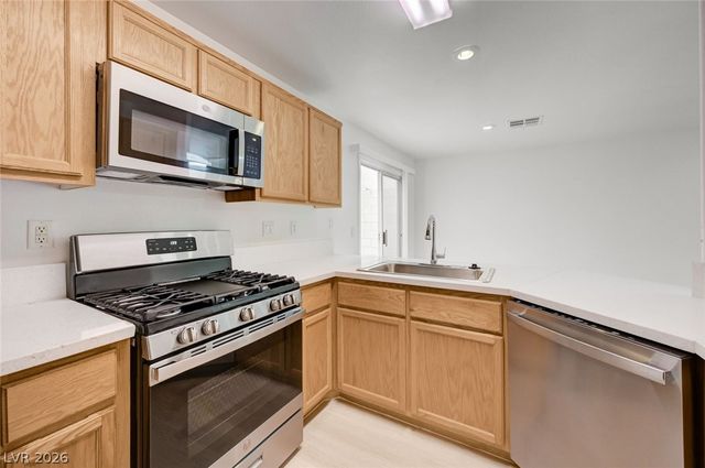 10059 Crisp Clover Street, Las Vegas, NV 89183