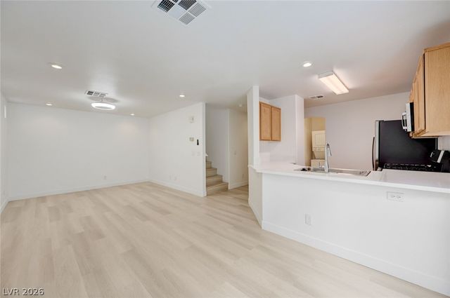 10059 Crisp Clover Street, Las Vegas, NV 89183