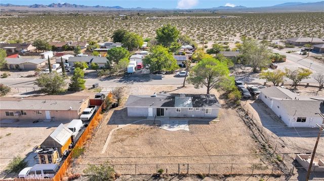 9982 El Sereno, Lucerne Valley, CA 92356