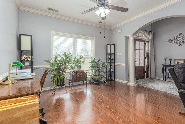 475 CROOKED CREEK DR, Oakland, TN 38060