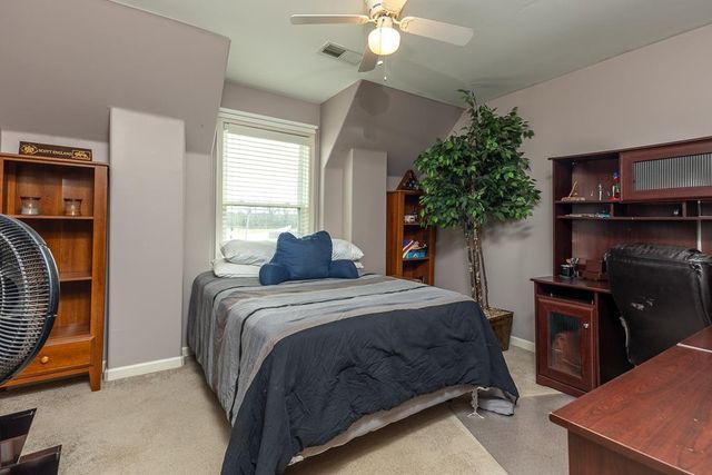 475 CROOKED CREEK DR, Oakland, TN 38060