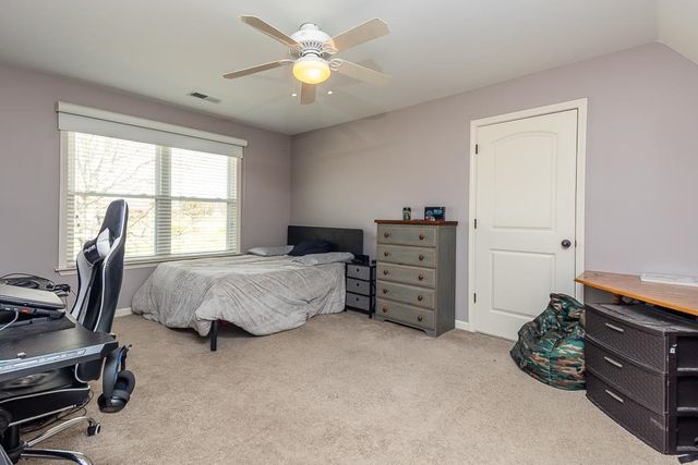 475 CROOKED CREEK DR, Oakland, TN 38060