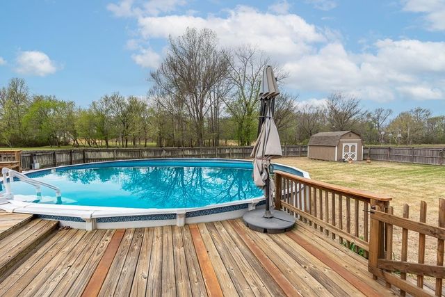 475 CROOKED CREEK DR, Oakland, TN 38060