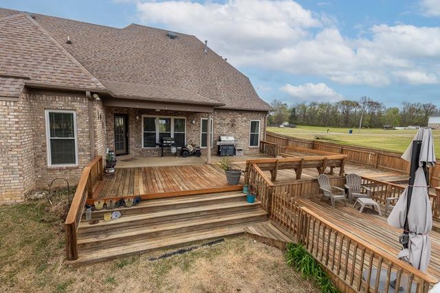 475 CROOKED CREEK DR, Oakland, TN 38060