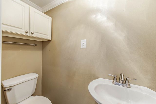 206 Lola, Gray, LA 70359