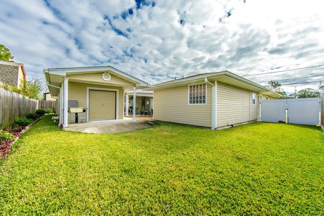 206 Lola, Gray, LA 70359