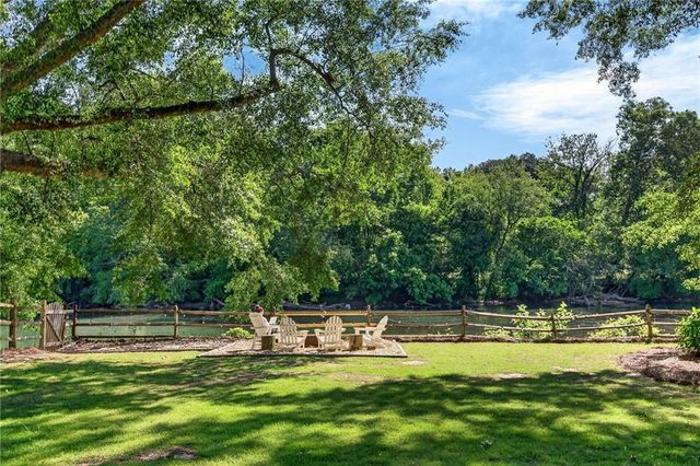 3669 Cochise Drive, Atlanta, GA 30339