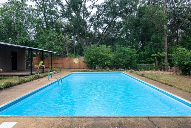 1815 Mayhew Street, Tallahassee, FL 32304