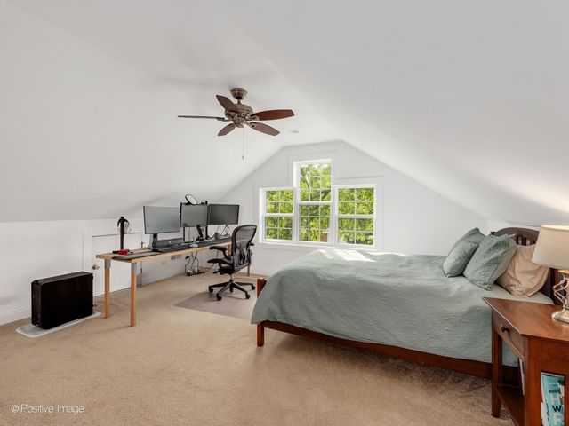 109 Grove Avenue, Glen Ellyn, IL 60137